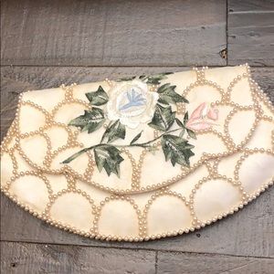 New vintage Pearl clutch bags by Debbie